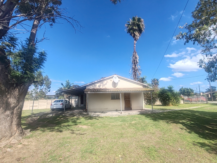 2 Bedroom Property for Sale in Eric Dodd Eastern Cape